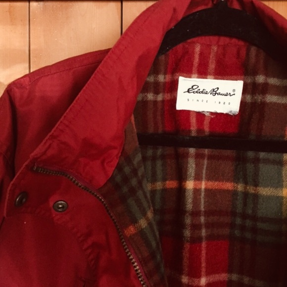 SOLD 🔥Vintage 90’s Eddie Bauer Jacket🔥 - Picture 3 of 7